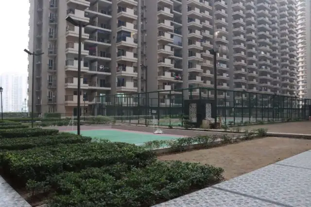 Gaur City 16th Avenue Flats Resale – A Smart Choice for Home Buyers