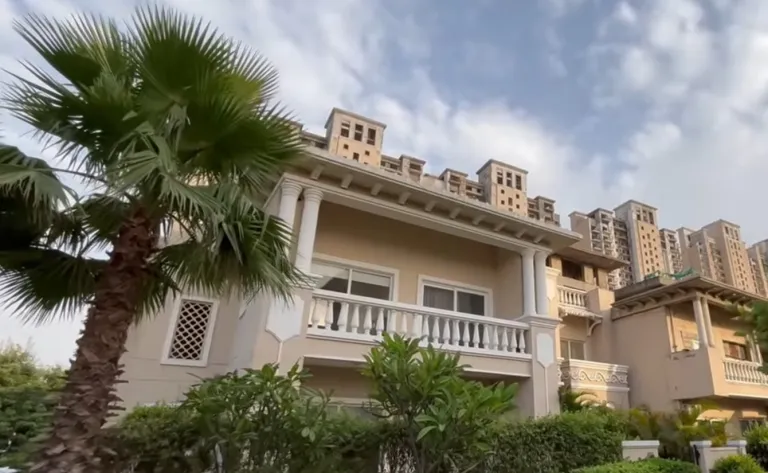 Commercial and Residential Properties in Greater Noida and Noida